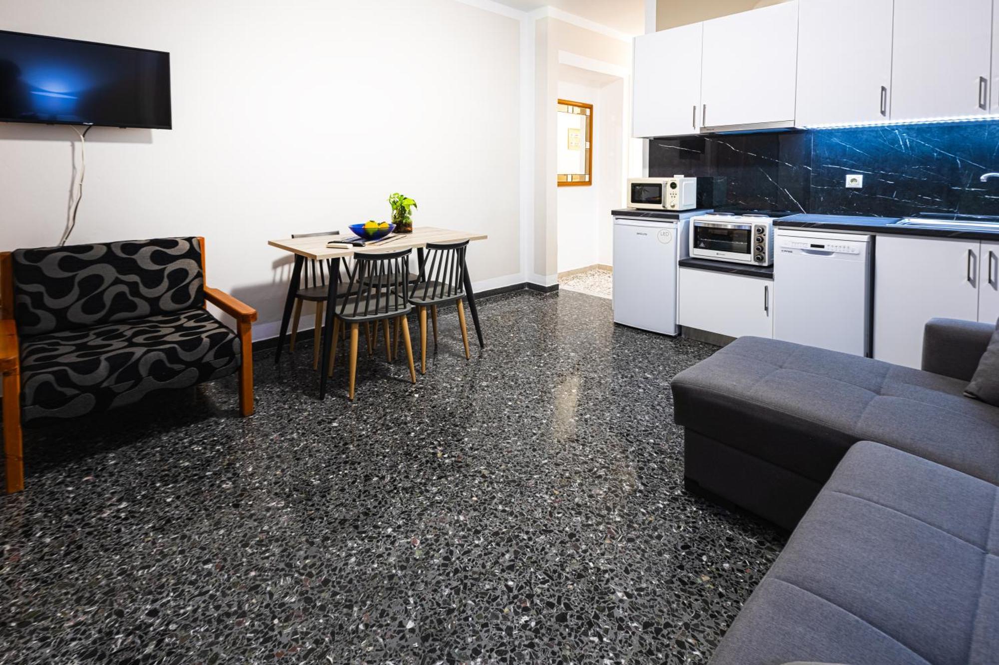 Kaliopi'S Apartments 干尼亞 外观 照片